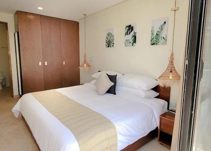 Hotel The Waves By Experience 4*