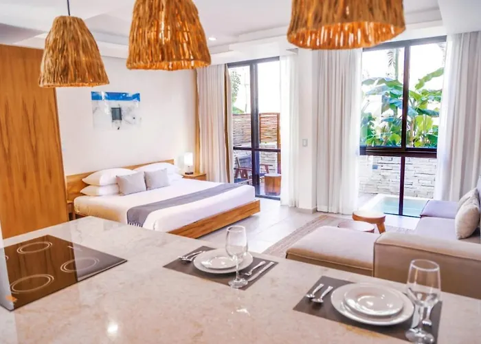 The Waves By Experience Hotel
