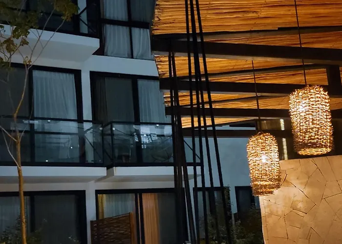 Hotel The Waves By Experience 4*