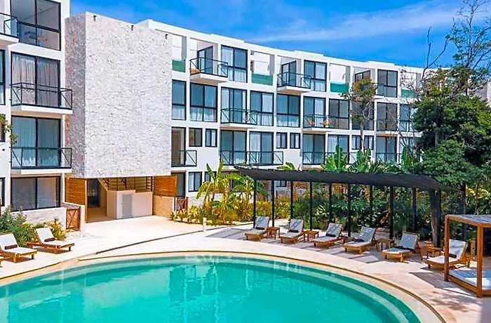 Hotel The Waves By Experience 4*