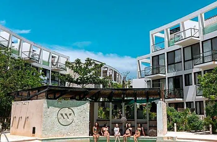 Hotel The Waves By Experience 4*
